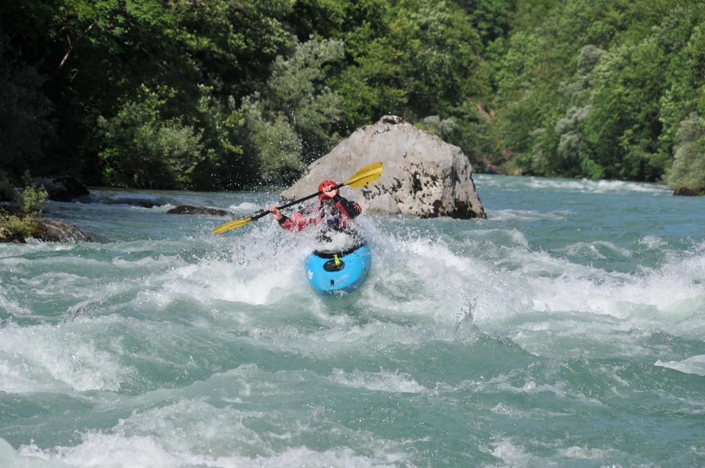 מלון Hum Camp Divlja Rijeka חדר תמונה