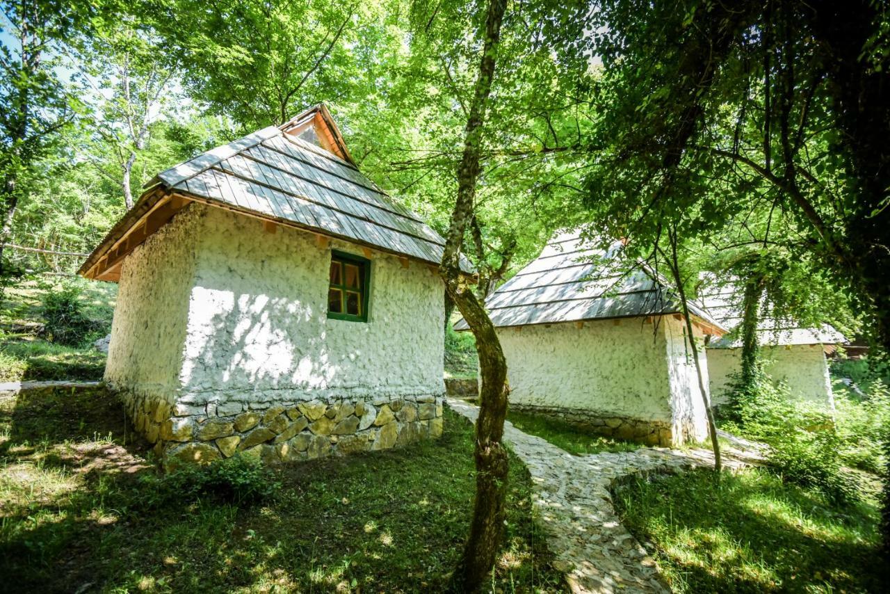 מלון Hum Camp Divlja Rijeka מראה חיצוני תמונה