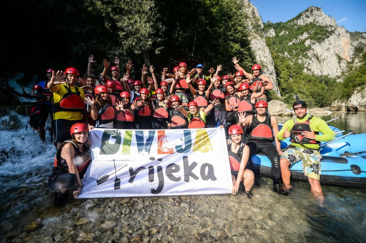 מלון Hum Camp Divlja Rijeka מראה חיצוני תמונה
